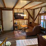 Lysefjorden Og Prekestolen Unik Og Koselig I Stallbygning Apartment