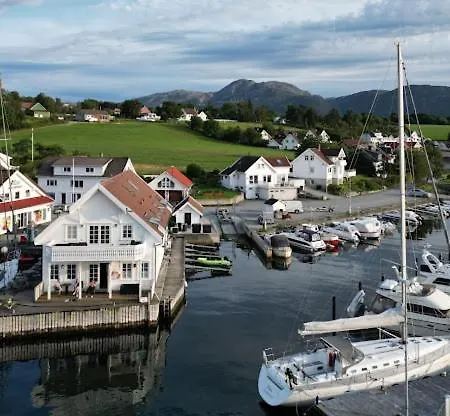 Lysefjorden Og Prekestolen Unik Og Koselig I Stallbygning Appartement