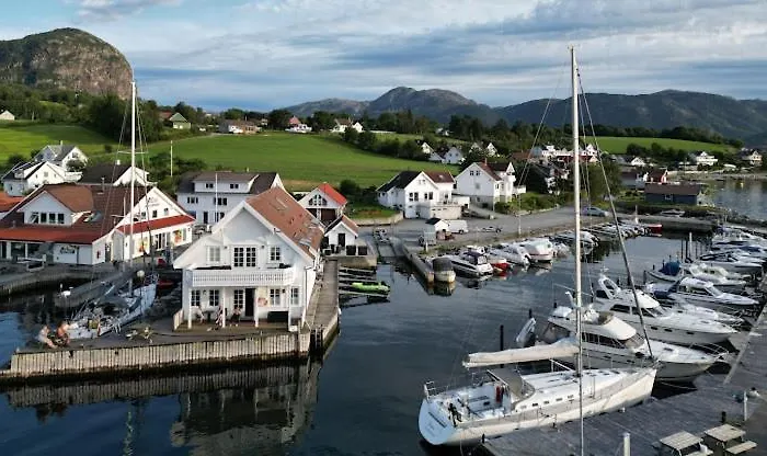 Lysefjorden Og Prekestolen Unik Og Koselig I Stallbygning Appartement